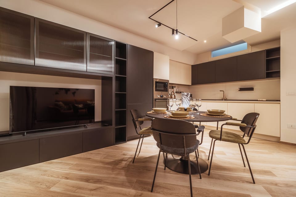 Apartment | Living area | Flat-screen TV