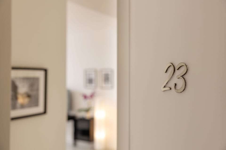 Junior Suite, Hot Tub | In-room safe, soundproofing, iron/ironing board, free WiFi