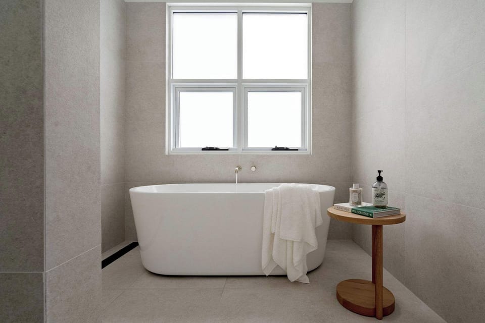 Main Bedroom Ensuite