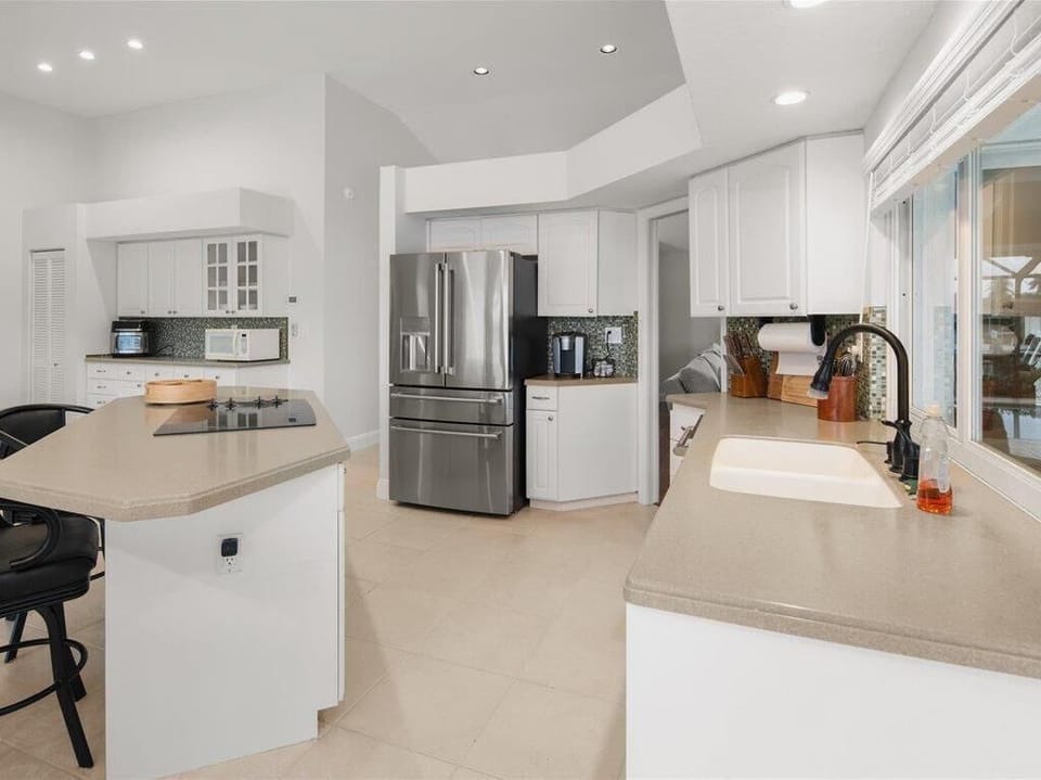 Large Kitchen