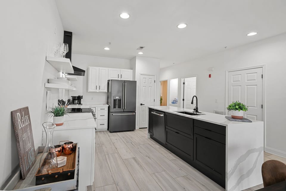 Updated, modern kitchen to prep all your group meals.
