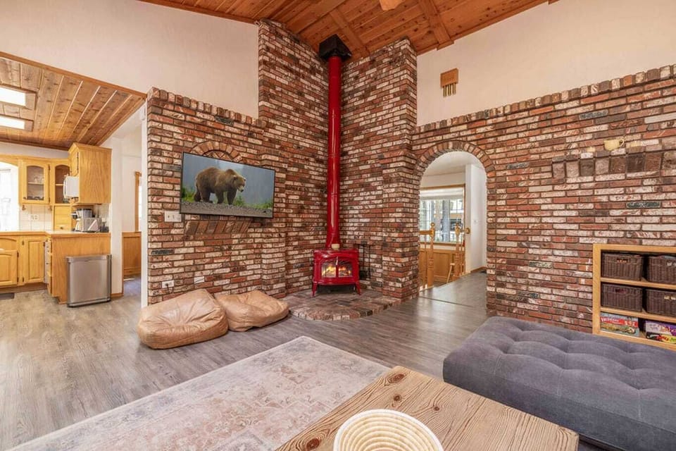 When you've had your fill of refreshing nature outdoors, hang out at our cozy living room and watch your favorite shows on our Smart TV.