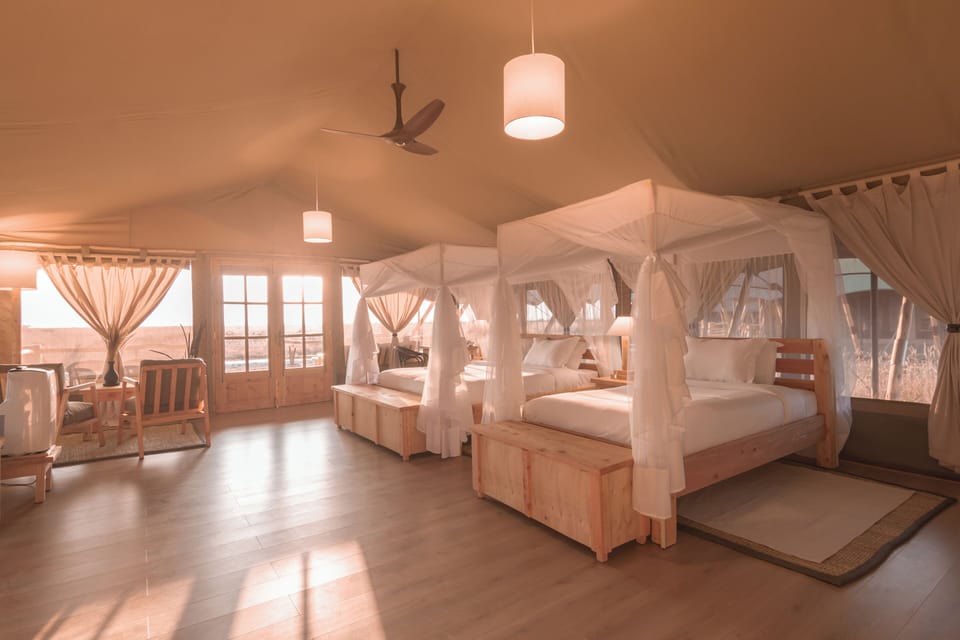 Deluxe Double Room | In-room safe, desk, laptop workspace, iron/ironing board