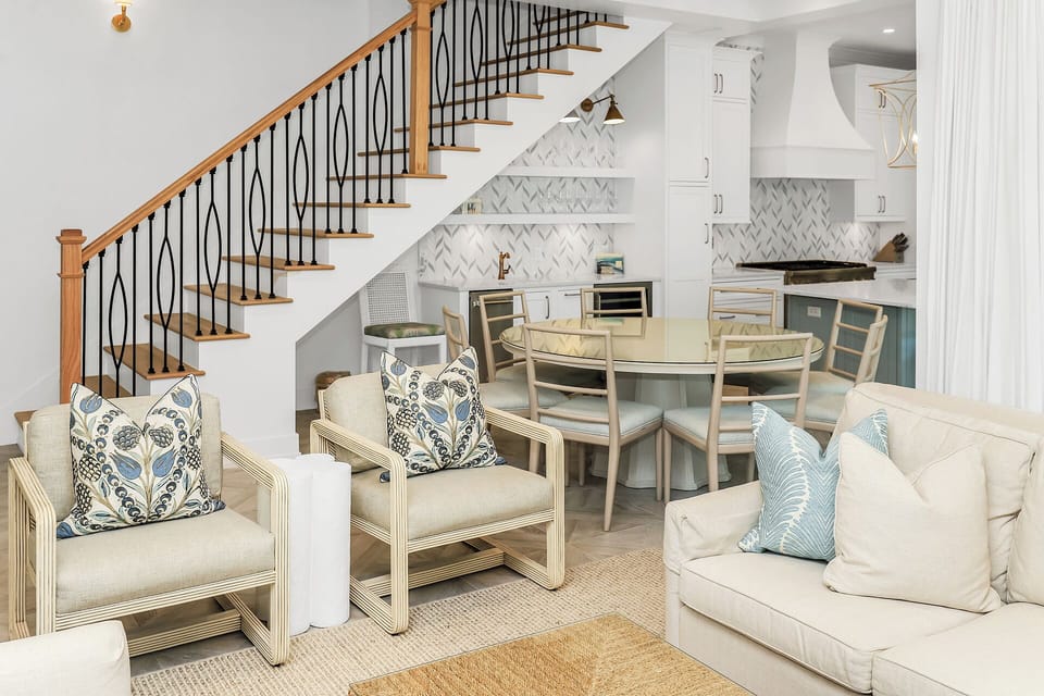 Harp's Haven Main House - Rosemary - First Floor - Living/Dining Area