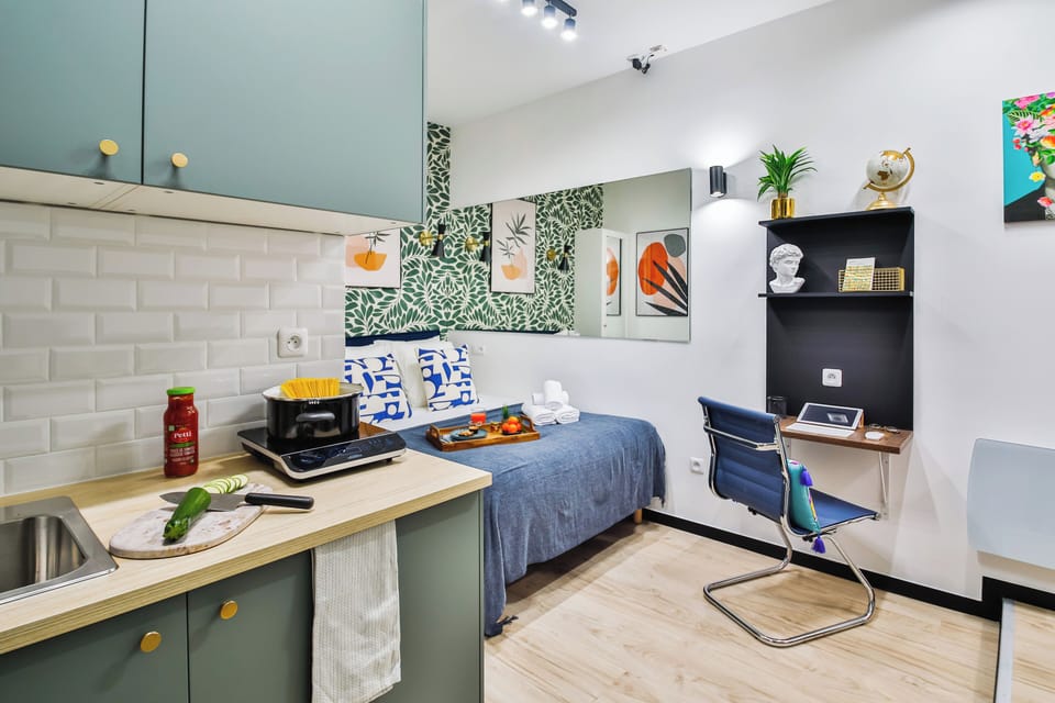 In-room safe, iron/ironing board, free WiFi