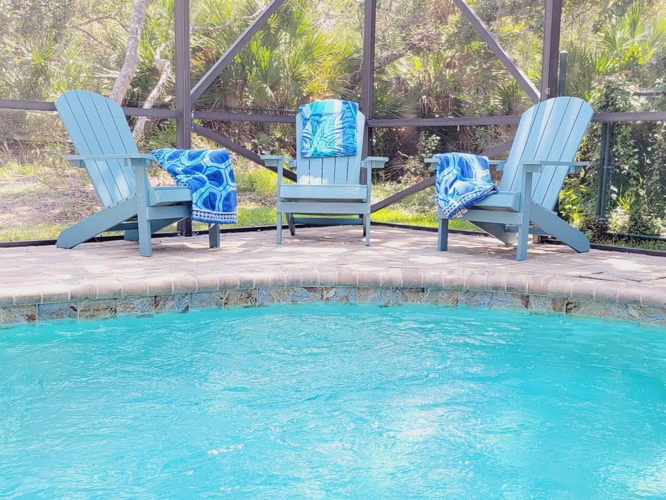 Soak up the peaceful sunshine in this relaxing beach getaway