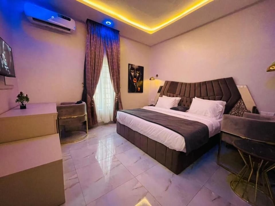 Junior Single Room, 1 Bedroom, City View | Free WiFi