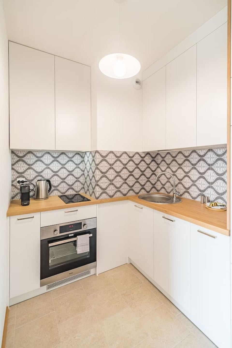 Kitchen Area - Book Now with RENTUJEMY.COM