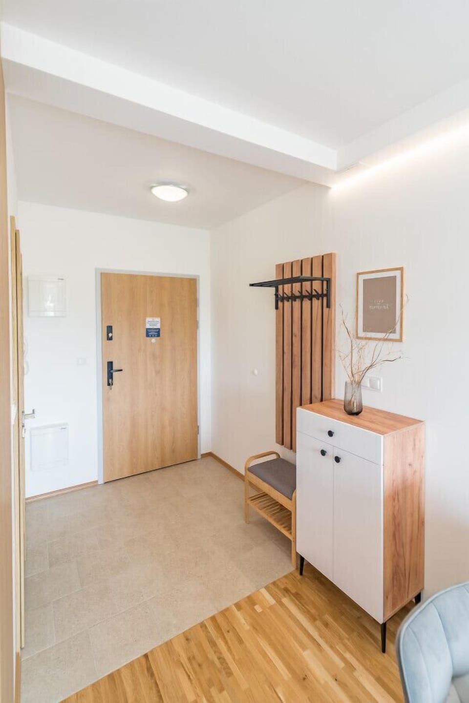 Comfortable Living Room with Sofa Bed and Smart TV | Book Now with RENTUJEMY