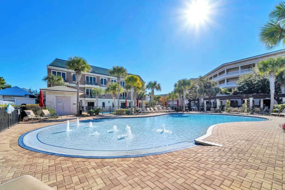 Large zero-entry pool available year-round and heated during cooler months!