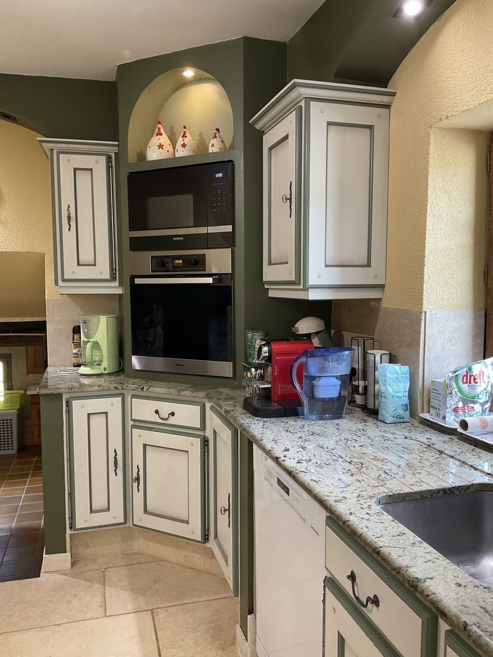 Kitchen / Dining Room