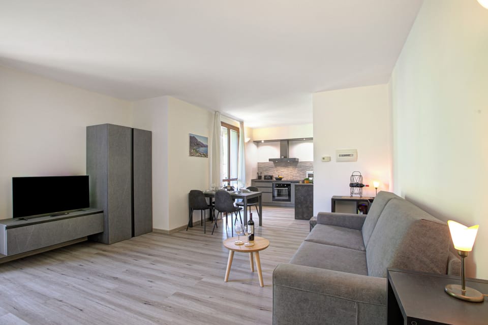 Living and dining room