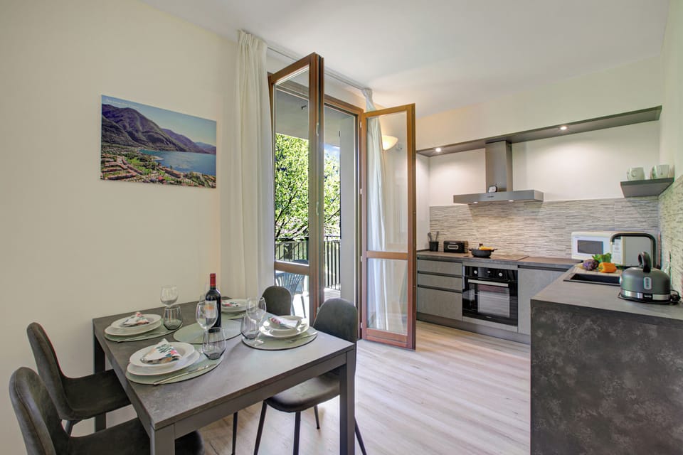 Kitchen and dining area