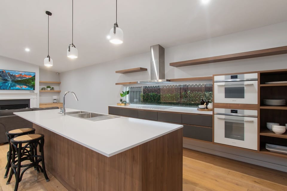 Kitchen + Coffee Machine + Breakfast Bar