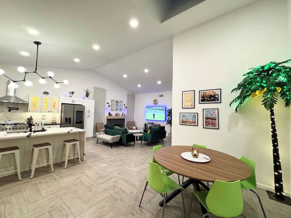 Open dining space near kitchen