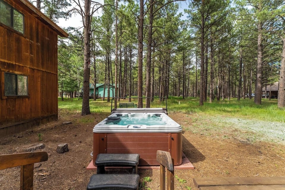 New 7 person hot tub