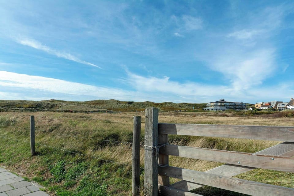 Surroundings [summer] (1-5 km)