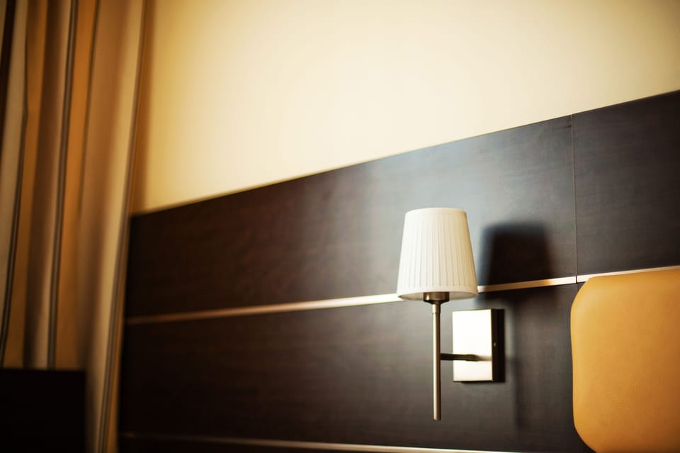 Single Medium | In-room safe, desk, laptop workspace, blackout drapes