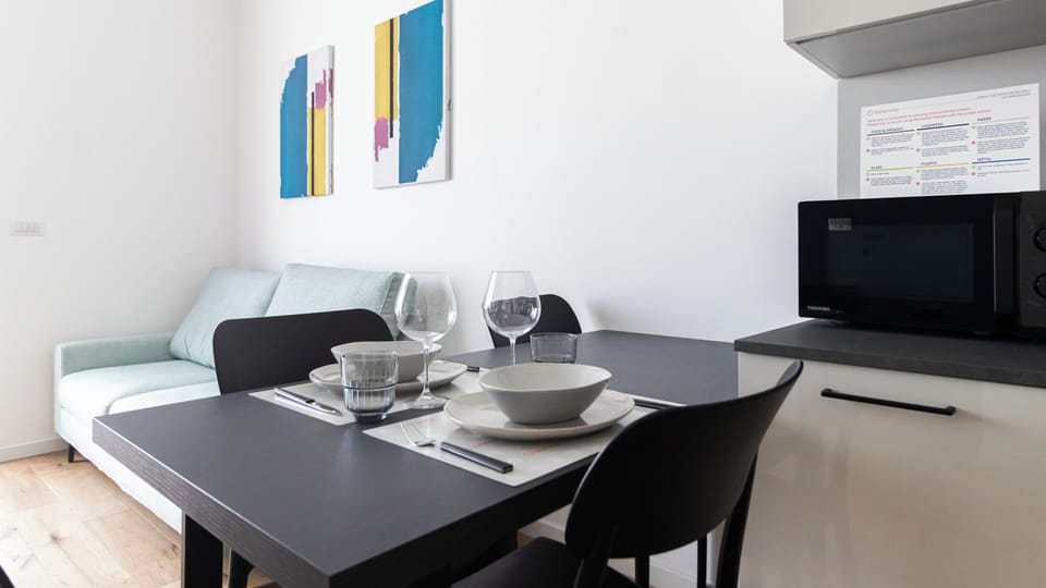Apartment (1 Bedroom) | Interior