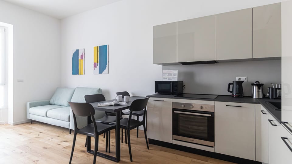 Apartment (1 Bedroom) | Interior
