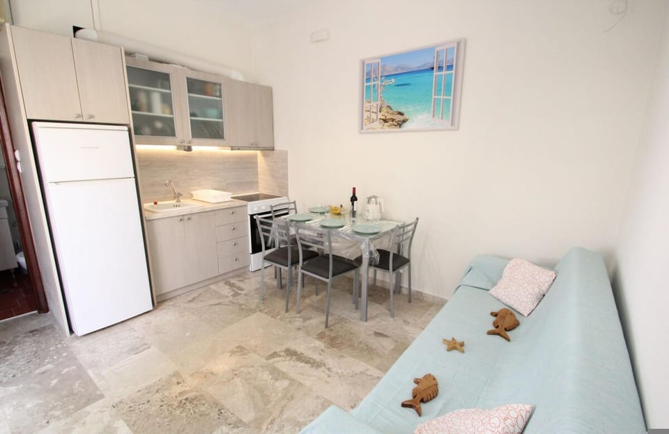 House | 1 bedroom