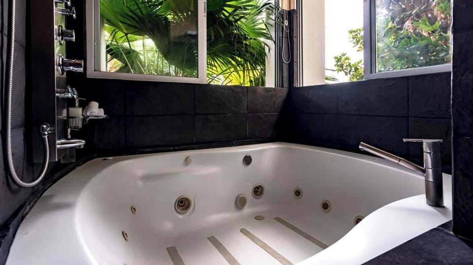 Gaia Collection Hotels - Adults only Hotel in Quepos