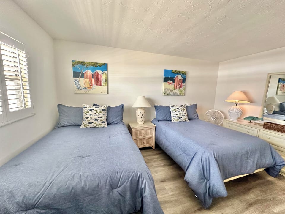 Second Bedroom - Two Queens