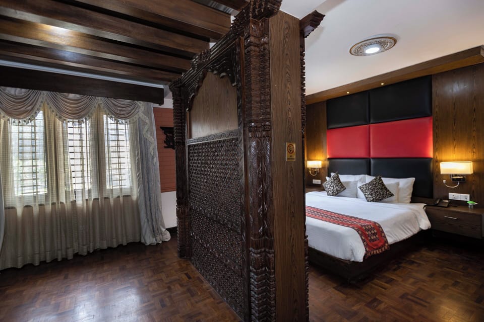 Executive Suite | Free WiFi, bed sheets