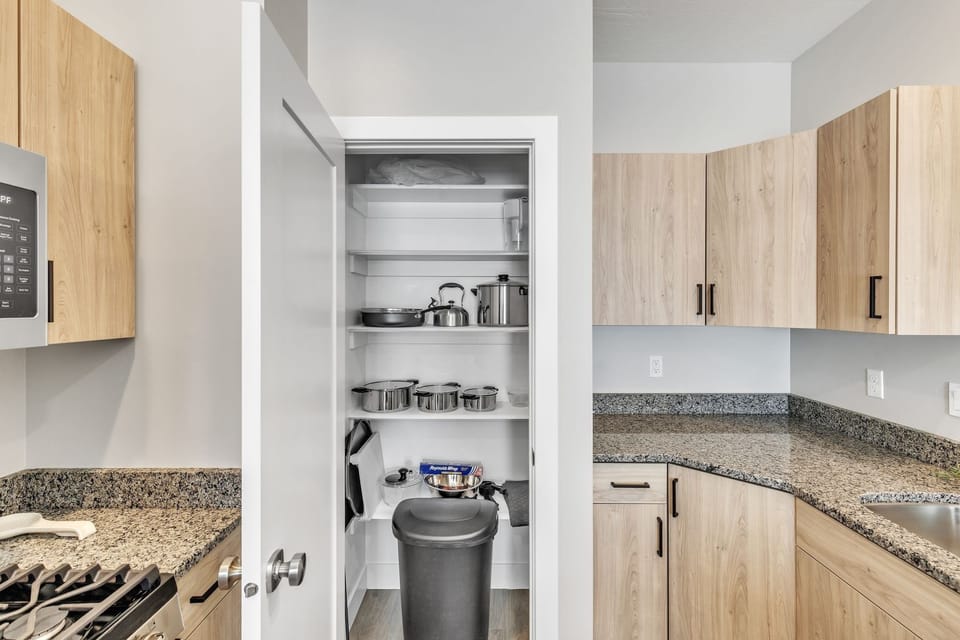 House, 3 Bedrooms | Private kitchen | Fridge, oven, toaster