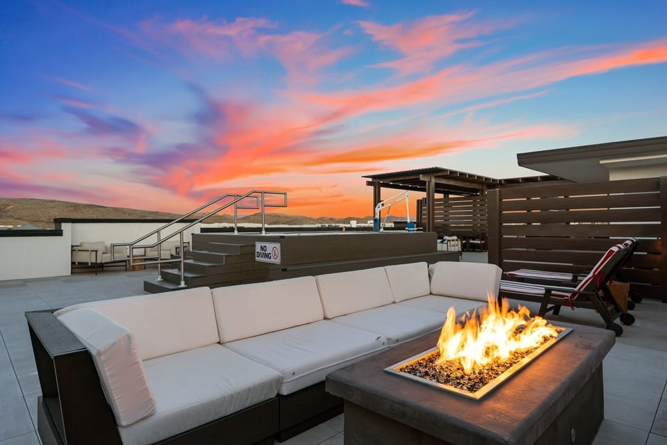 Condo, 2 Bedrooms | Terrace/patio