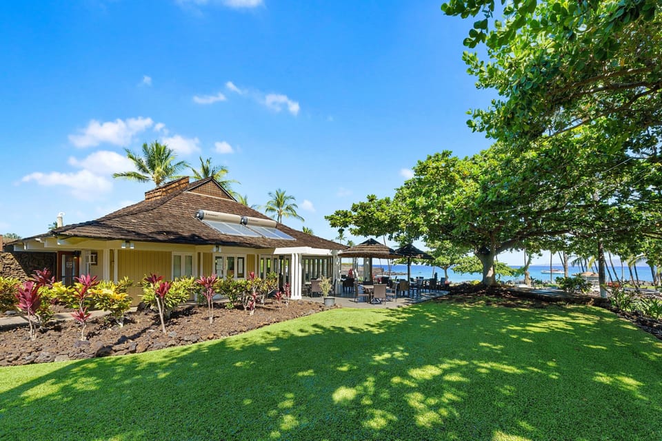 Condo, 3 Bedrooms | Property grounds