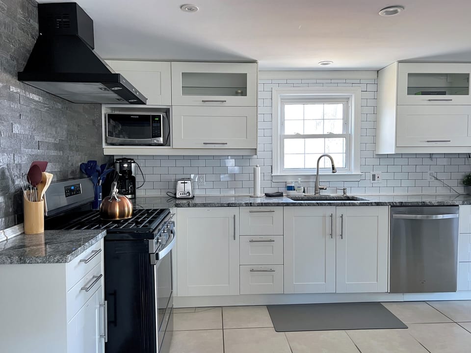Fully Stocked Kitchen