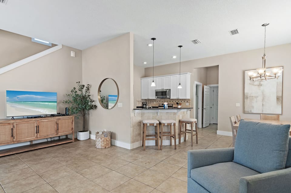 Livng and kitchen