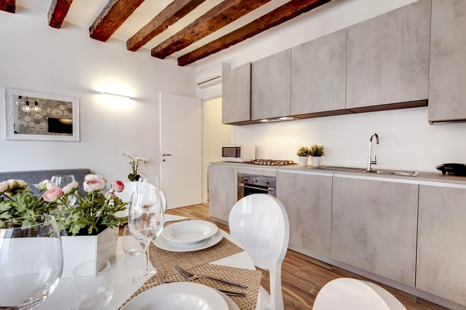 House | 1 bedroom
