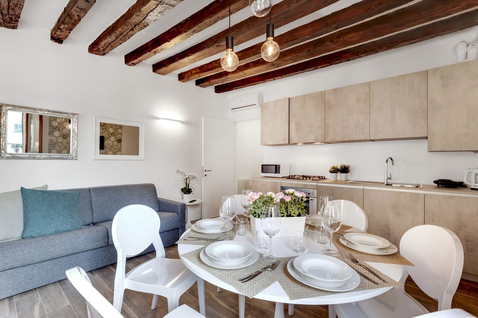 House | 1 bedroom