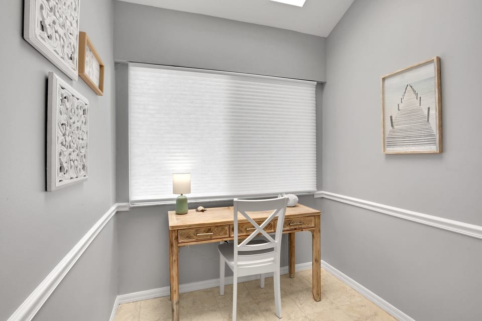 Dining Room 2 - Desk/Work Space