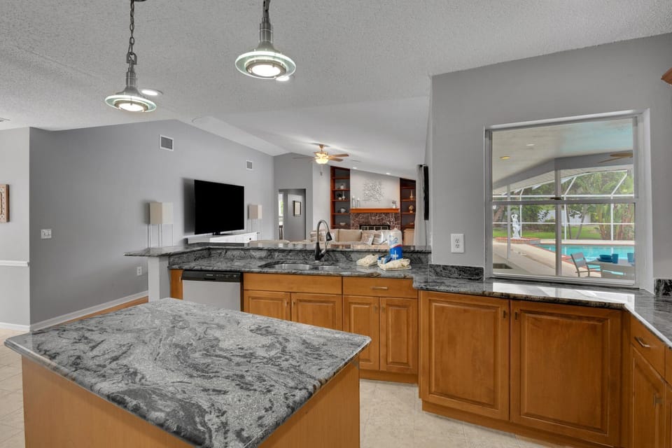 Kitchen - Pass-through Window to Outdoor Kitchen