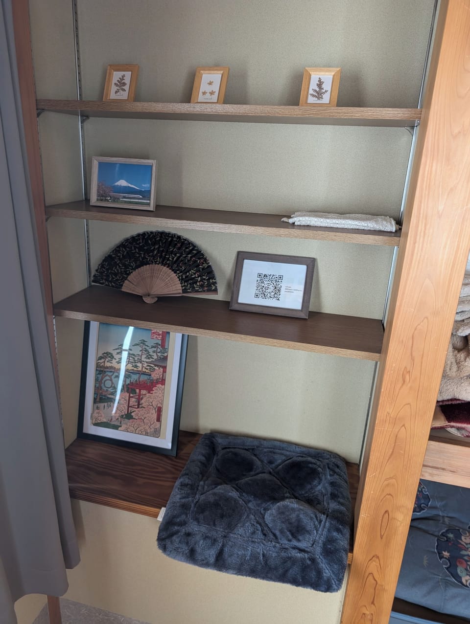 Classic Double Room, Non Smoking, Shared Bathroom | Blackout drapes, iron/ironing board