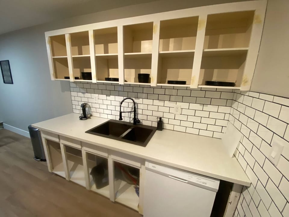 Room, 1 Bedroom, City View | Interior