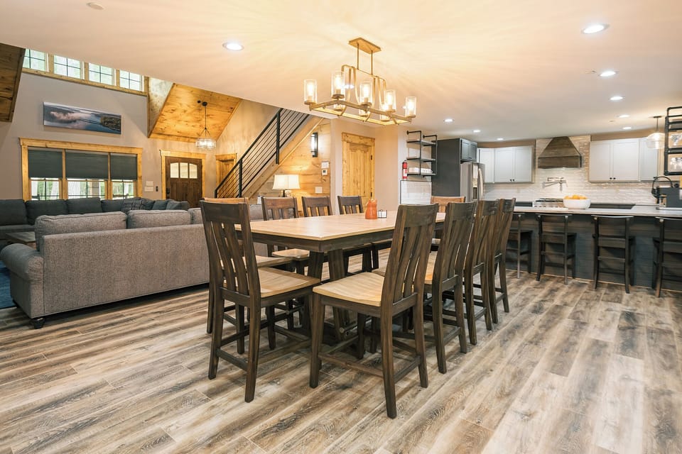 Seating for ten at the dining table.