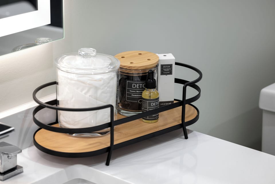 Bathroom amenities