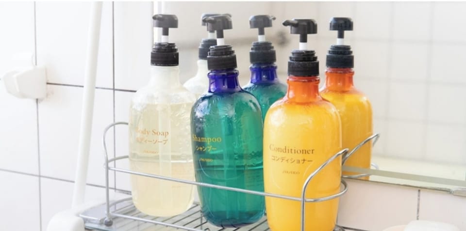 Bathroom amenities
