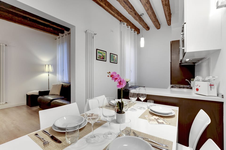 House | 1 bedroom