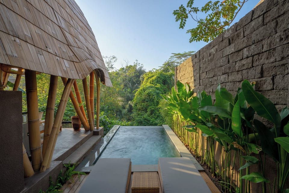 Private pool