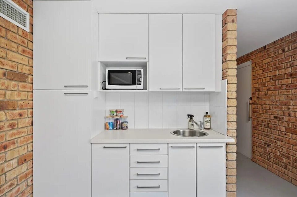 Great little kitchenette with microwave, fridge, and hotplates