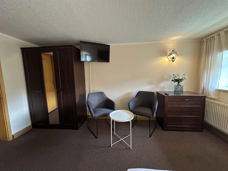 Classic Double Room, Courtyard View | WiFi (free)