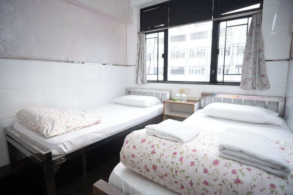 Twin Room | Soundproofing, free WiFi