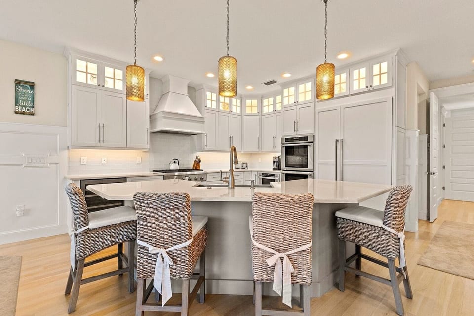 House, 4 Bedrooms | Private kitchen | Coffee/tea maker, fridge, toaster