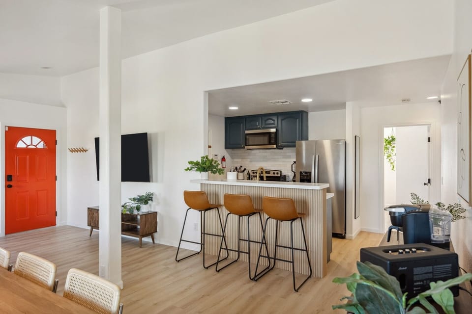 House, 3 Bedrooms | Living area