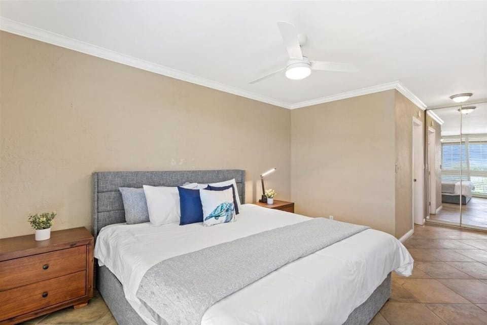 Condo, 1 Bedroom | 1 bedroom, iron/ironing board, WiFi (free)